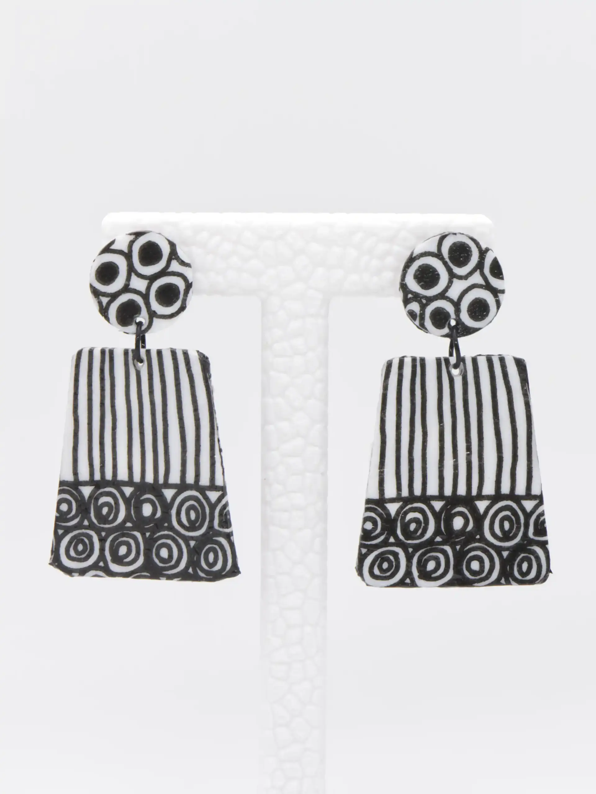 Black and white patterned geometric dangle earrings